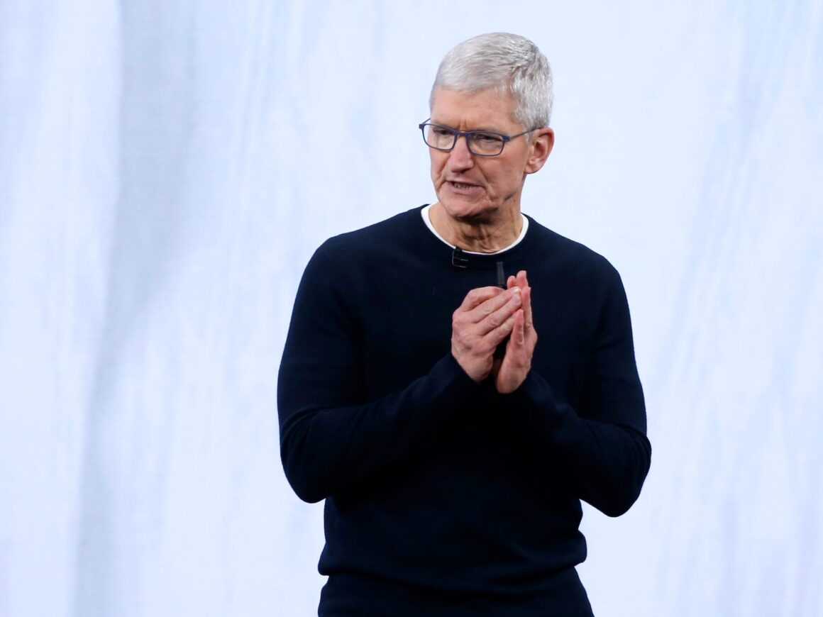 10 Things in Tech: Apple's major shakeup