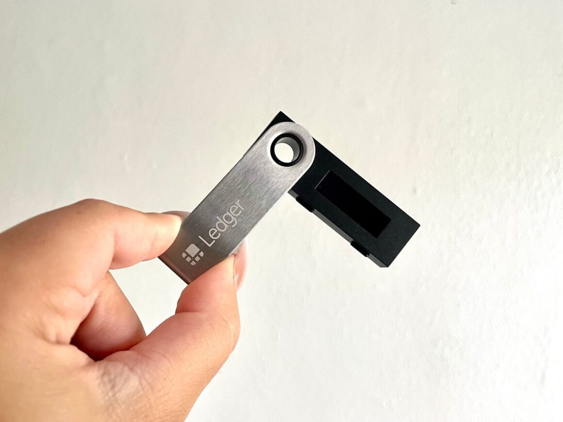 I moved my crypto from Coinbase Wallet to a USB-like hardware device to have more control over my money. Here's how to do it.