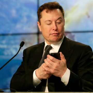 Tech: Inside Musk's Twitter meeting