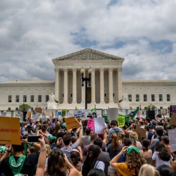 Tech: Companies react to the fall of Roe v. Wade