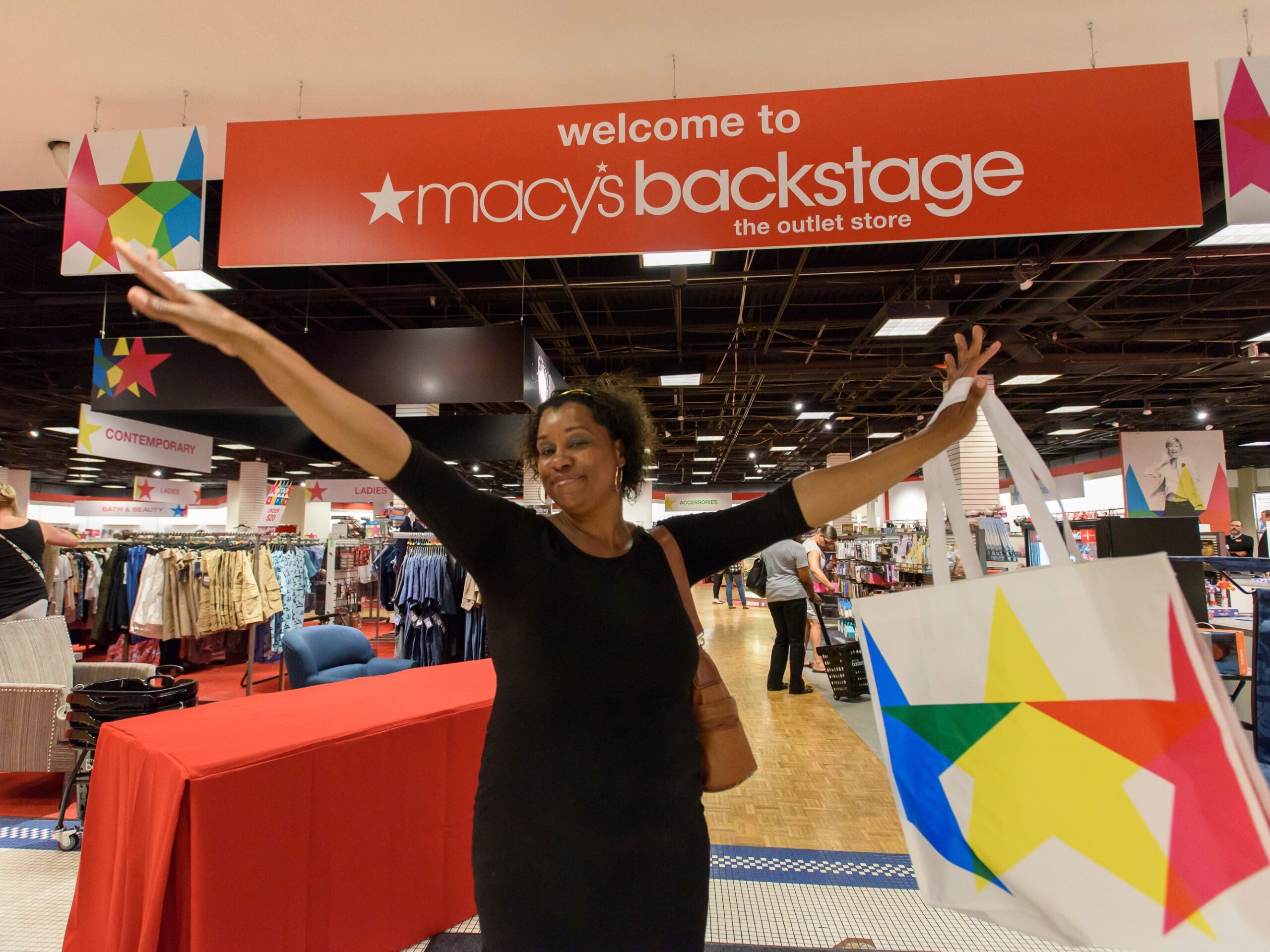 Macy's shopper