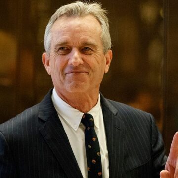 RFK Jr. joins the meme-stock crowd — and plows $24,000 into GameStop in a show of support