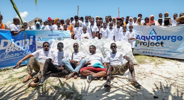 Aquapurge’s Mvureni beach clean up. Blockchain environmental cleanup